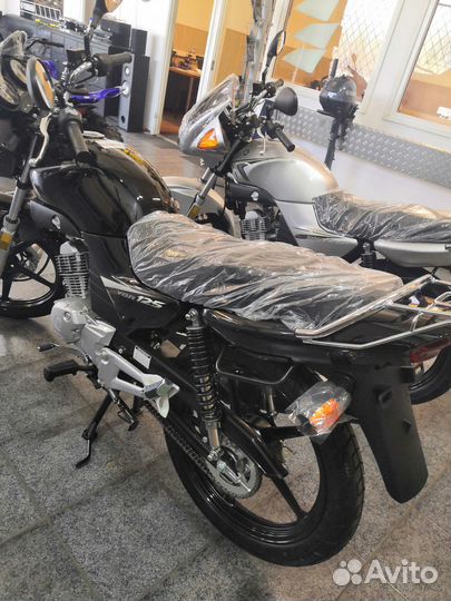 Мотоцикл yamaha YBR125 новый