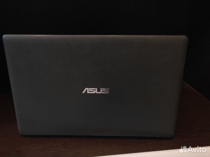 Ноутбук Asus F552C
