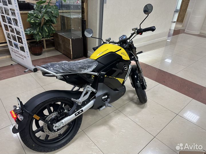 Электромотоцикл Super Soco TC Max