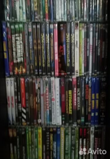 Большая коллекция DVD и CD дисков