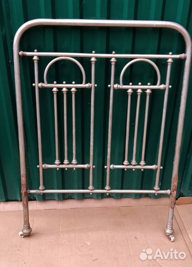 Старинная латунная спинка от кровати