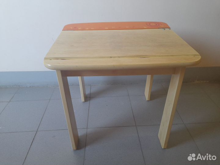 Стульчик для кормления.Качели ссср.Детский Стол