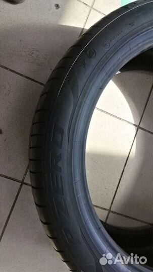 Pirelli P Zero Luxury Saloon 275/40 R21 107Y
