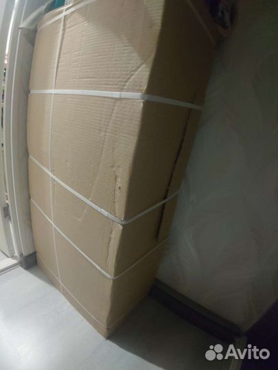 Обувница новая белого цвета