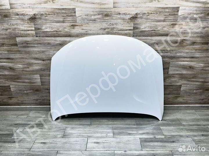 Капот (белый в цвет) Geely Atlas (2016-2022)