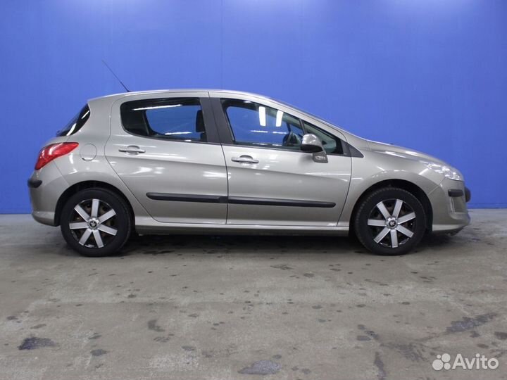 Peugeot 308 1.6 AT, 2010, 118 183 км