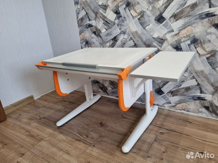 Растущая парта дэми