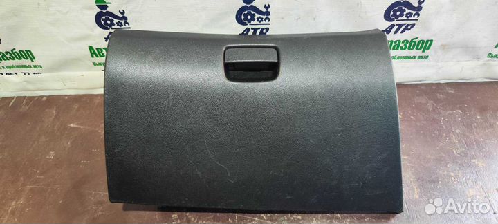 Бардачок Hyundai Solaris 1