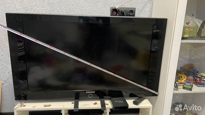 Телевизор samsung