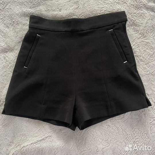 Шорты женские классические