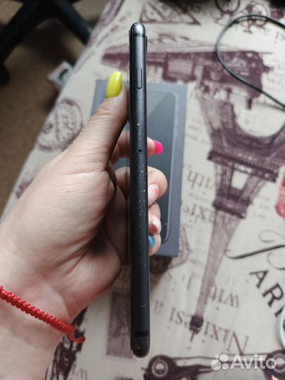 iPhone 8 Plus, 64 ГБ