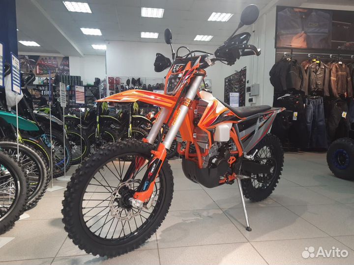 Мотоцикл Regulmoto Crosstrec 300
