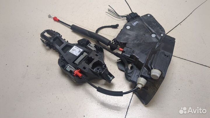 Замок двери Land Rover Discovery Sport 2014, 2014