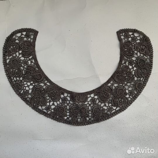 Кружевной воротник