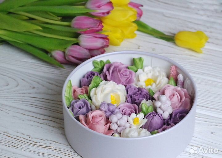 Подарок, зефирные цветы