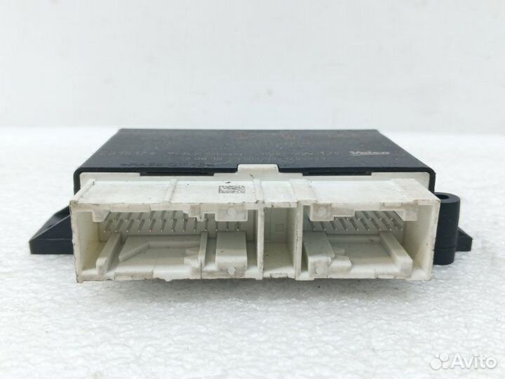 Блок управления парктроником Peugeot 508