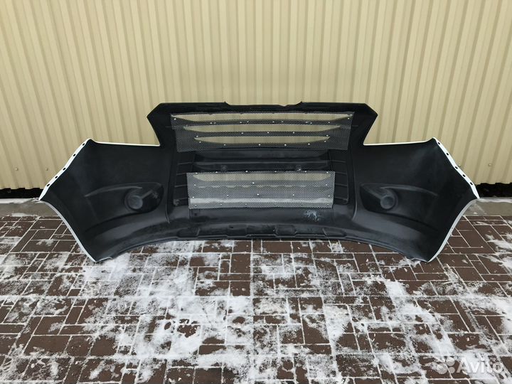 Бампер на Газель Next Белый с черной серединой