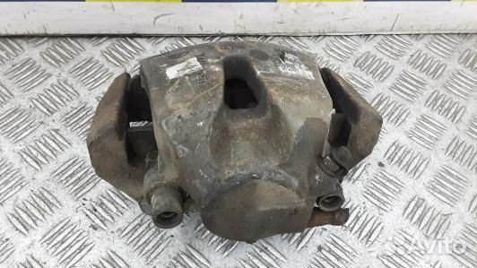 Суппорт тормозной передний левый BMW X5 E70 (7NI12
