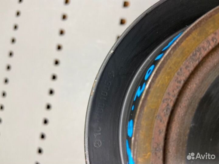 Шкив помпы Mercedes-Benz S124 M102.963 1992