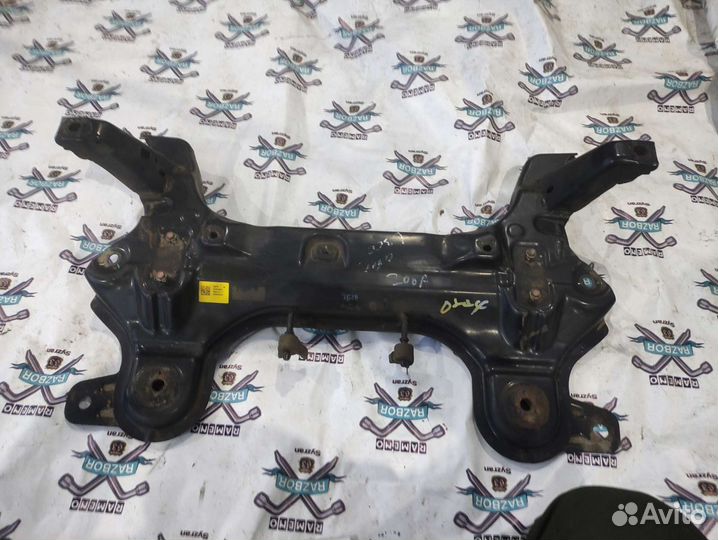 Балка подвески Chevrolet Aveo T300 передняя
