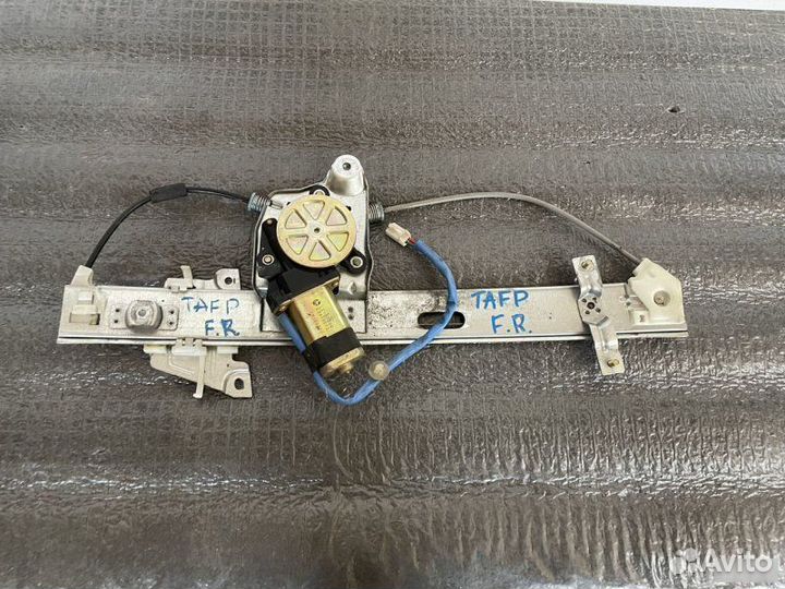 Стеклоподъемник передний правый Mazda Millenia