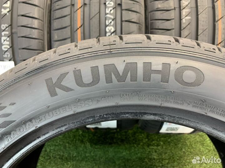 Kumho Ecsta PS71 275/55 R19 111W