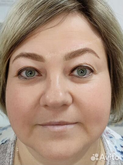 Перманентный макияж бровей