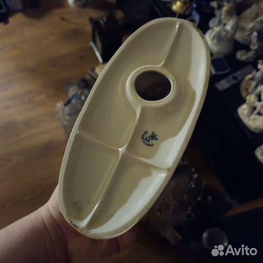 Пара фарфоровых статуэток Германия