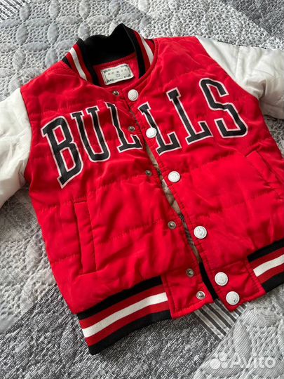 Куртка бомбер