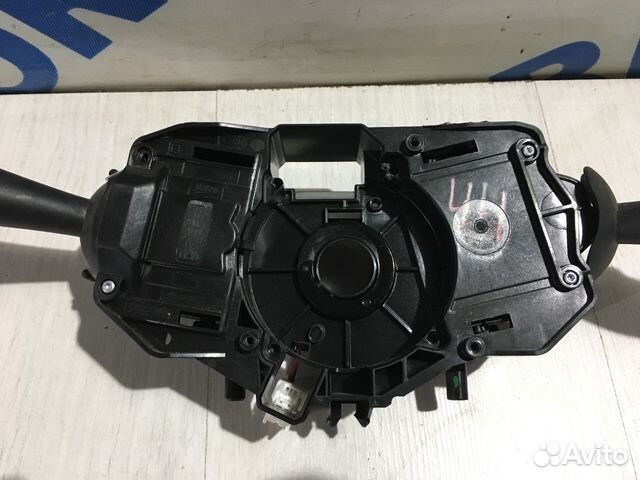 Подрулевой переключатель LADA vesta 1.6 мт седан