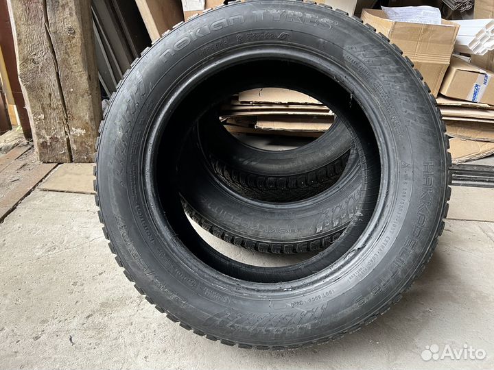 Nokian Tyres Hakkapeliitta 9 235/55 R17 103T