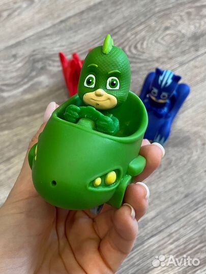 Герои в масках