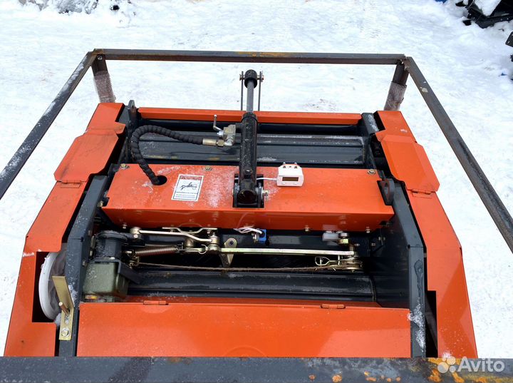 Пресс-подборщик УРАЛЕЦ 850, 2022