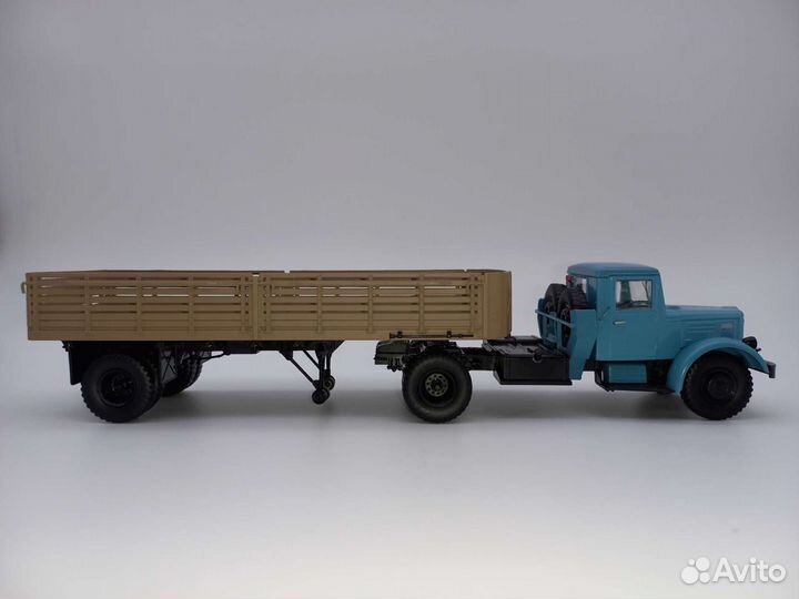 Маз200в с прицепом маз-5215 голубой, коричневый