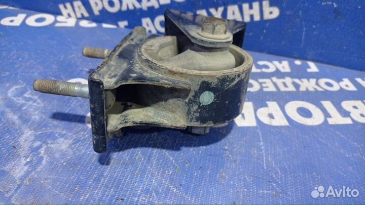 Подушка двигателя Toyota Rav4 кроссовер 1AZ-FE