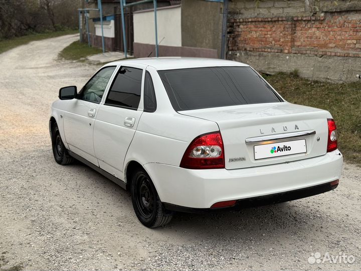 LADA Priora 1.6 МТ, 2012, 180 000 км