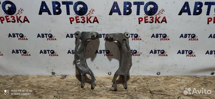 Вилка Амортизатора Audi A4 B9 / A5 F5 Кронштейн