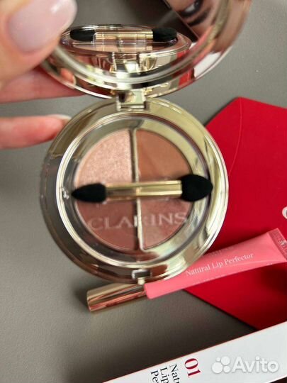 Набор косметики clarins