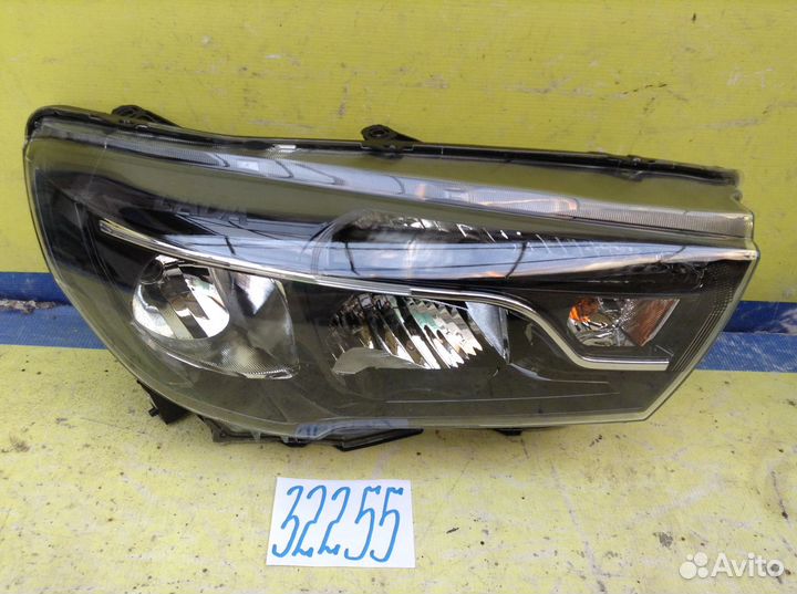LADA Vesta Фара Левая и Правая Галоген
