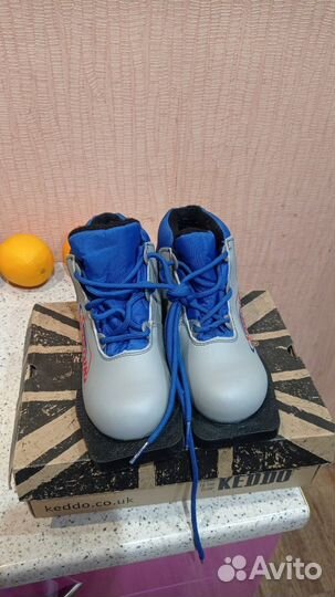 Лыжные ботинки