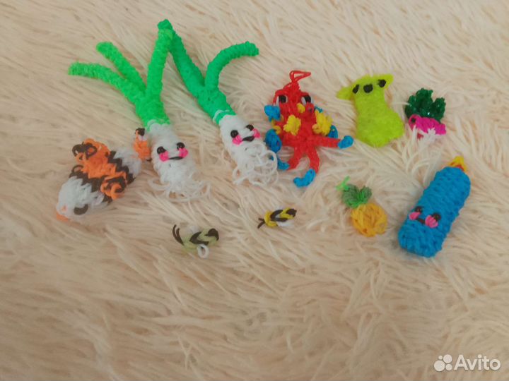 Плетение из резиночек на заказ