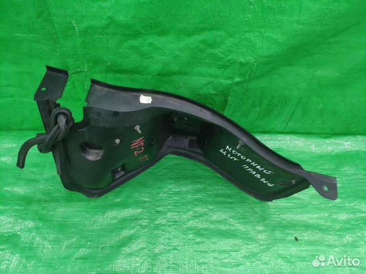 Короб водоотводящий прав/водосток Touareg NF 10-18