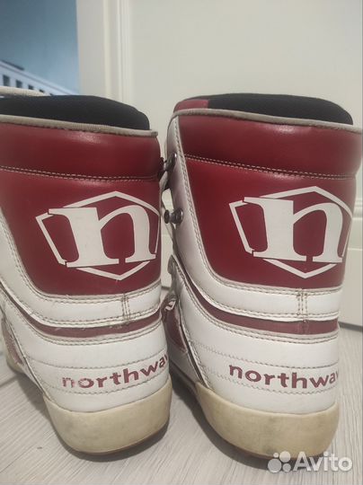 Сноубордические ботинки детские на 35 размер