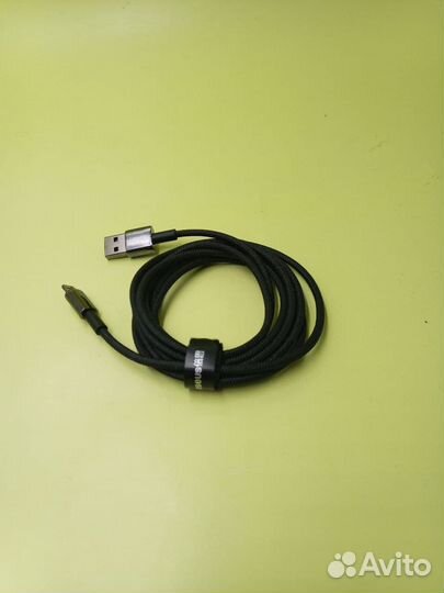 8677 USB-кабель Baseus