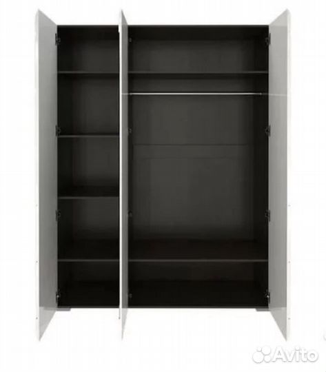 Шкаф 3-х дверный Ненси с зеркалом