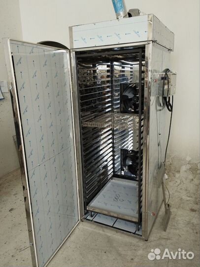 Сушильно-вялочный шкаф 1000л / сушилка, дегидратор