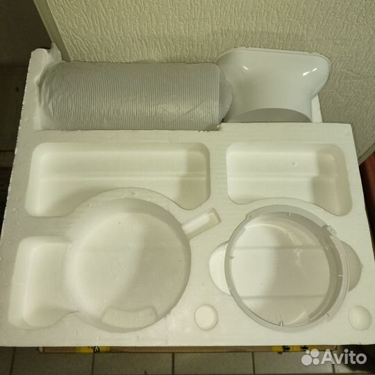 Кондиционер мобильный Electrolux eacm-13 hr/n3