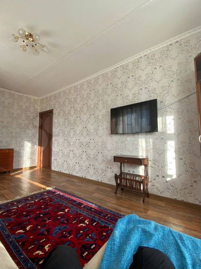 2-к. квартира, 43 м², 2/5 эт.