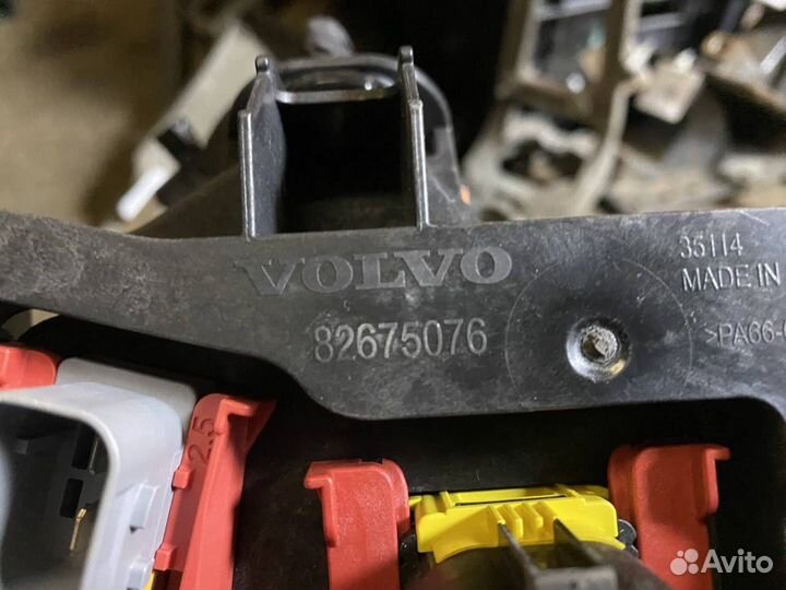 Проводка бампера переднего Volvo FH5 82675076