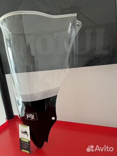 Ветровое стекло на Yamaha YZF-R1 2000-2001